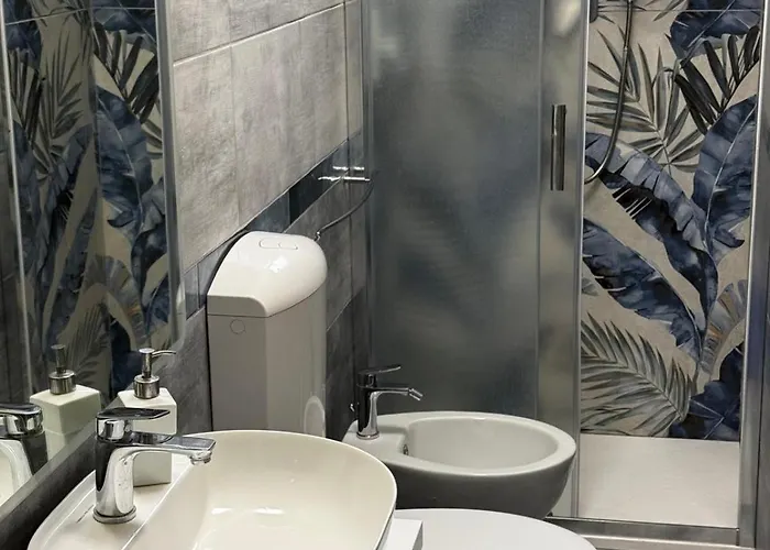 Bed & Breakfast H O L Y House Torino